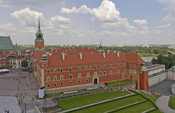 Бесплатный ноябрь в Королевском дворце в Варшаве (03.11.2015 - 29.11.2015)