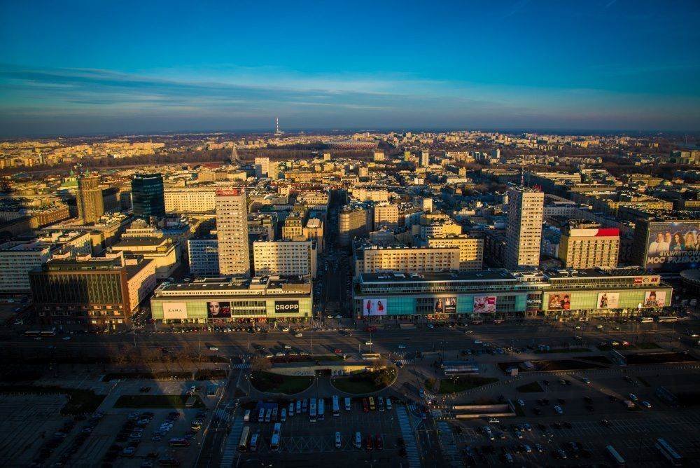 Вид со смотровой площадки Дворца культуры и науки в Варшаве